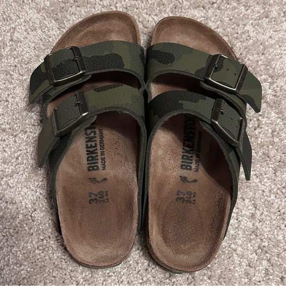 BIRKENSTOCK Women’s Arizona Birko-Flor Sandals-Desert Soil Camo Green Size 6-6.5 - Picture 7 of 13
